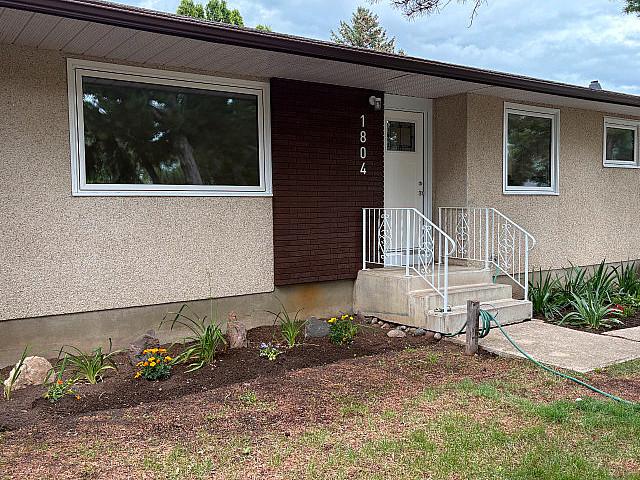 House for sale in Medicine Hat, Alberta