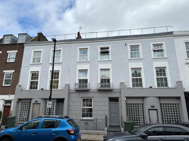 House for sale in Kentish Town, Greater London