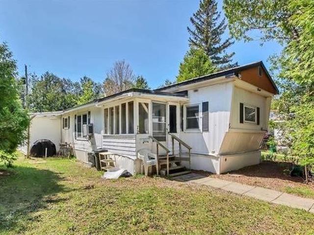 House for sale in Ottawa