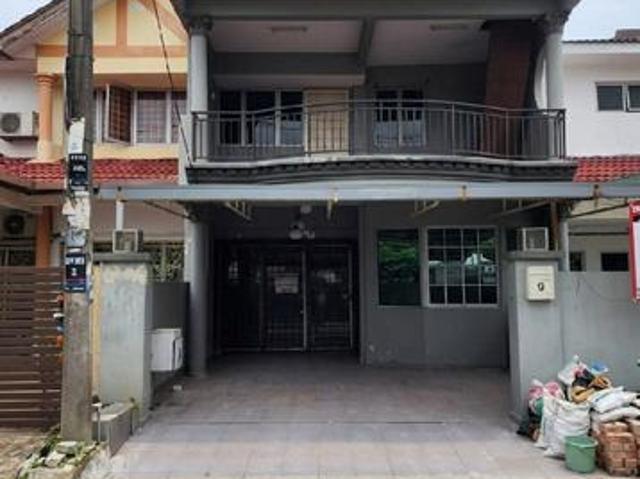 Terraced House for sale in Country Heights Damansara, Kuala Lumpur