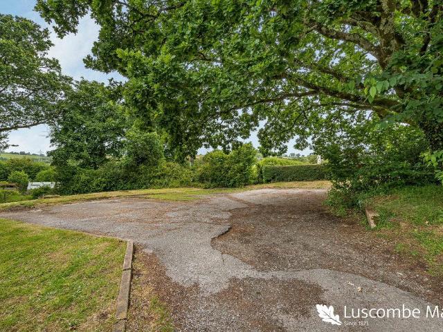 House for sale in Strode, Devon