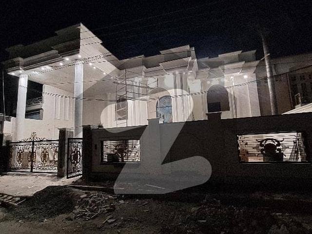 House for sale in Faisalabad, Islamabad Capital Territory