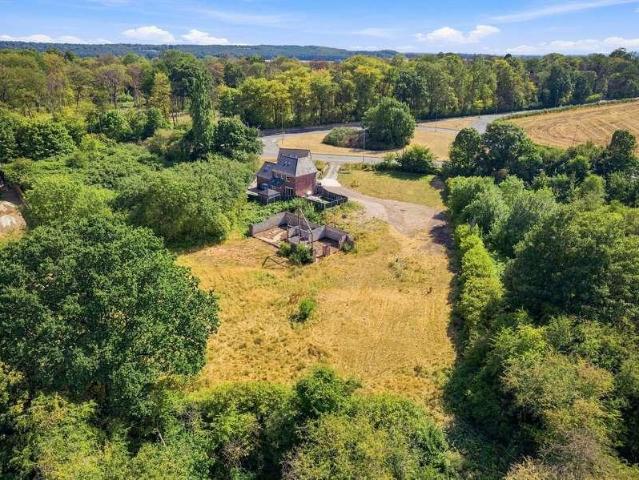 House for sale in Costhorpe, East Midlands