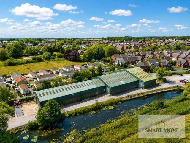 House for sale in Tarleton, Roby Mill