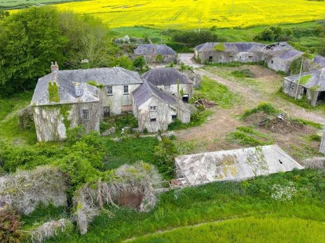 House for sale in Stackpole and Castlemartin, Wales