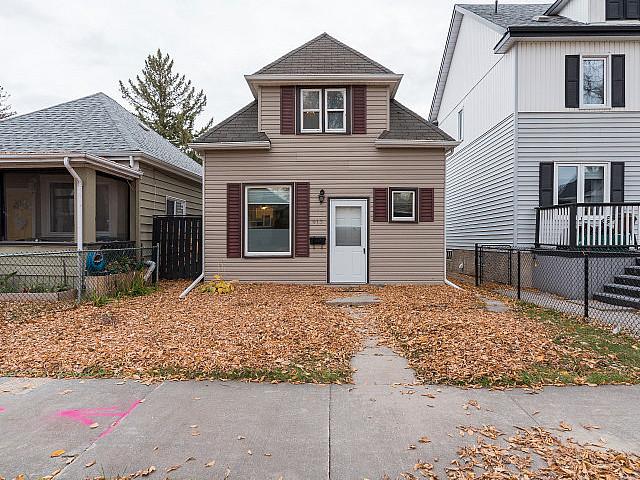 House for sale in East St. Paul, Manitoba