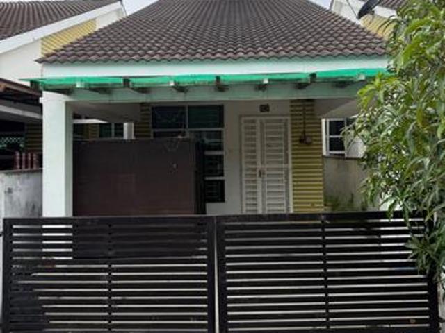 Terraced House for sale in Wellesley, Penang