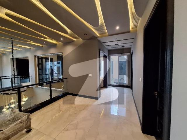 House for sale in Faisalabad, Islamabad Capital Territory