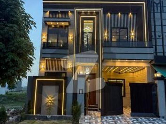 House for sale in Sialkot, Islamabad Capital Territory