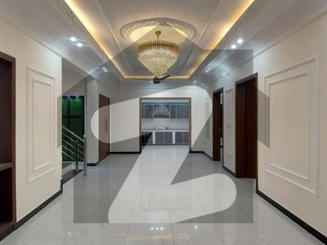 House for sale in Sialkot, Islamabad Capital Territory