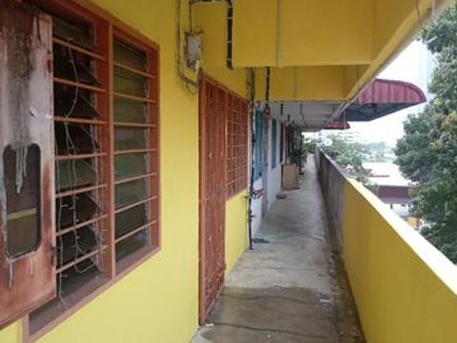 Flat for sale in Barat Daya, George Town