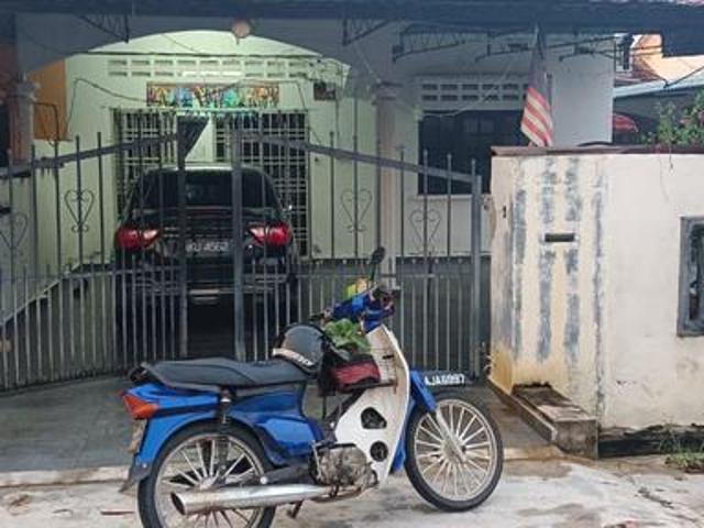 Residential House for sale in Perak, Hutan Melintang