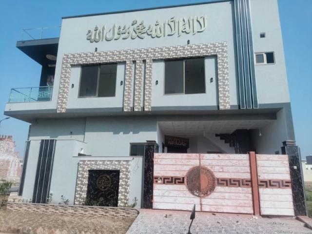 House for sale in Faisalabad, Islamabad Capital Territory