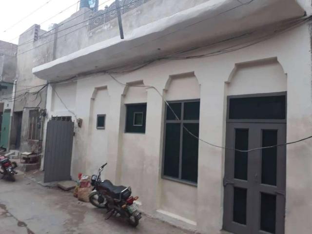 House for sale in Faisalabad, Islamabad Capital Territory