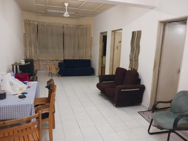 Apartment for sale in Kajang, Langat