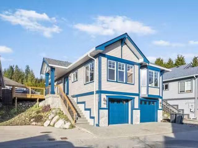 House for sale in Anmore, British Columbia
