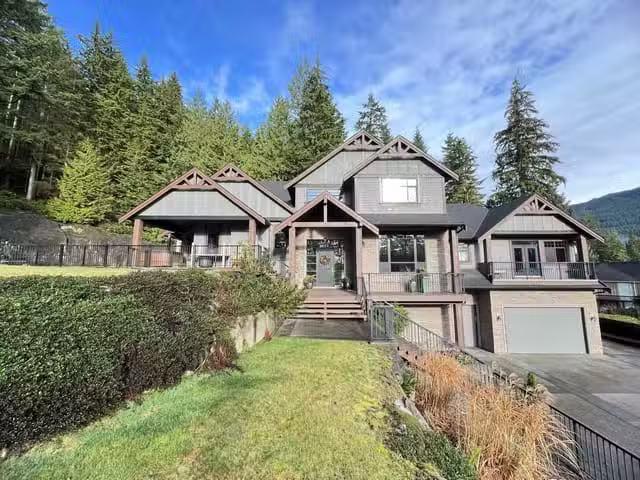 House for sale in Anmore, British Columbia