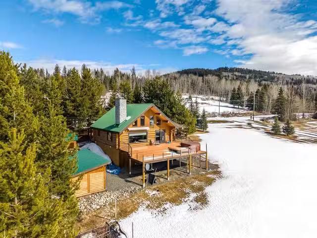 House for sale in Caribou Hide, British Columbia