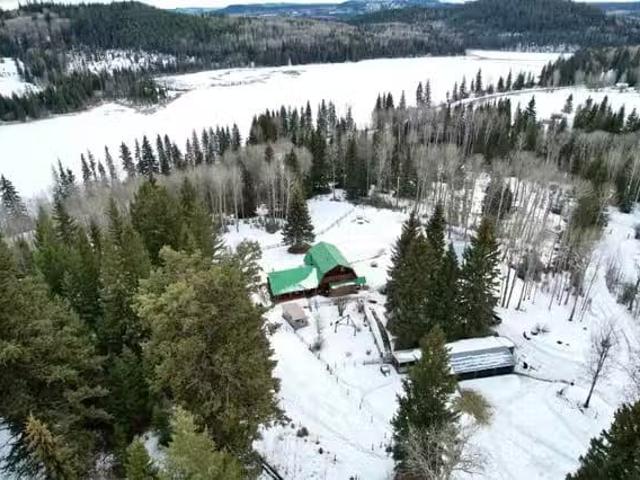 House for sale in Caribou Hide, British Columbia