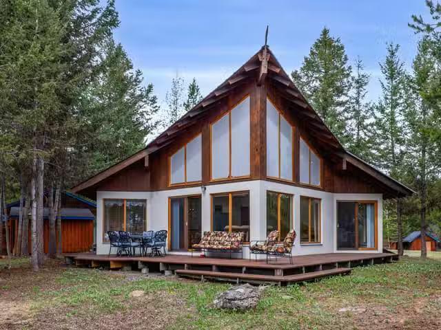 House for sale in Caribou Hide, British Columbia