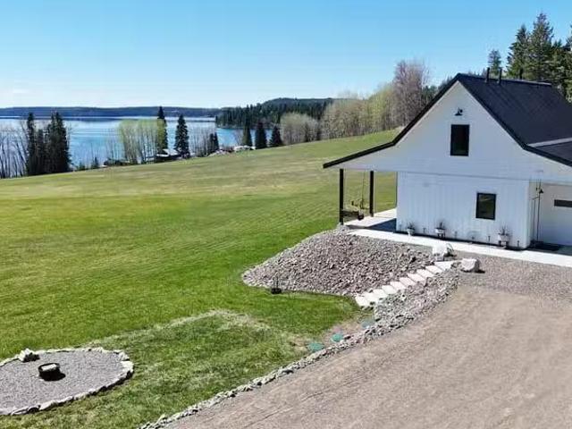 House for sale in Caribou Hide, British Columbia