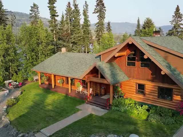 House for sale in Caribou Hide, British Columbia