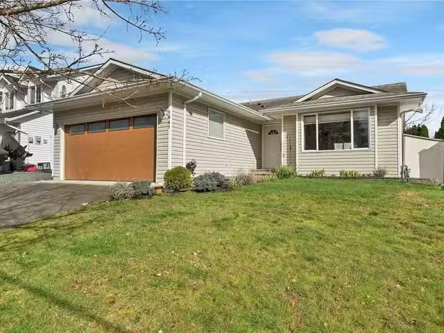 House for sale in Strathcona, British Columbia