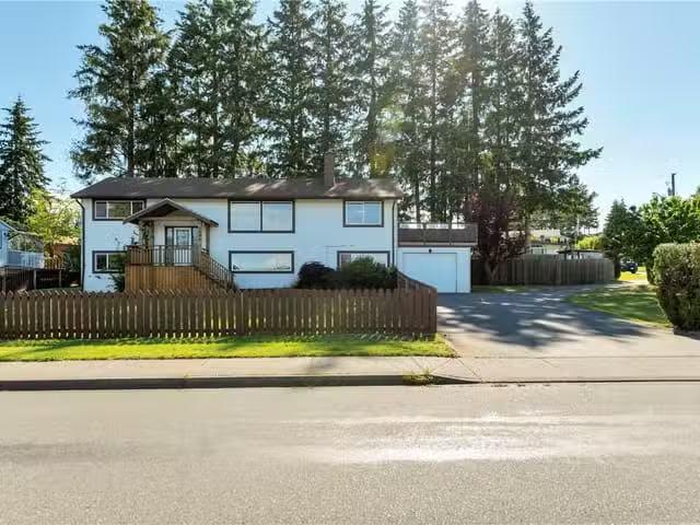 House for sale in Strathcona, British Columbia