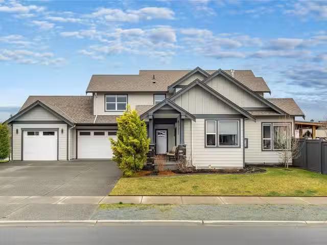 House for sale in Strathcona, British Columbia