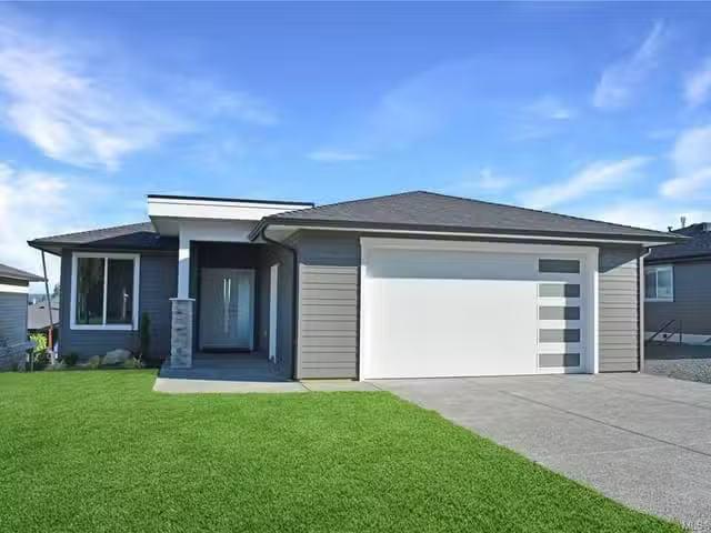 House for sale in Strathcona, British Columbia