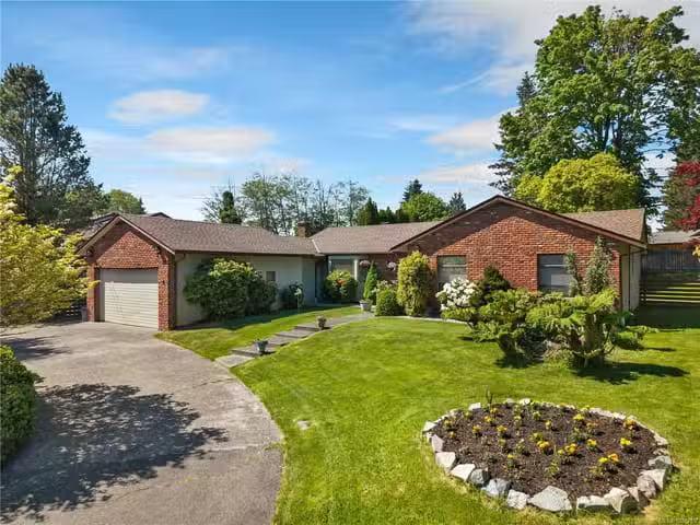 House for sale in Strathcona, British Columbia
