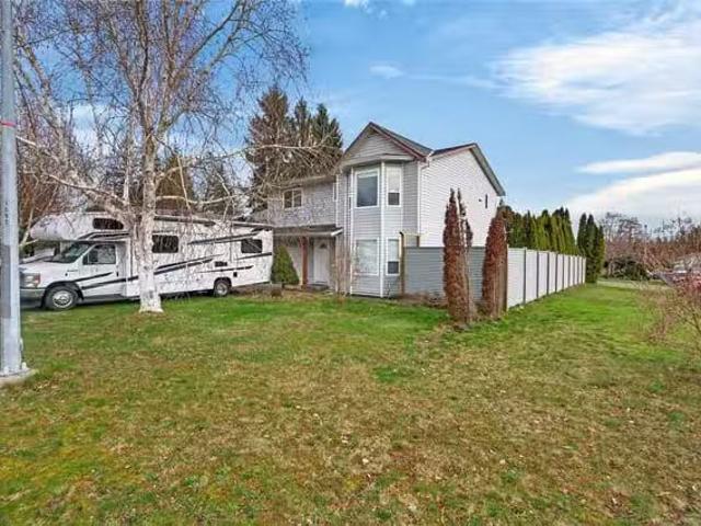 House for sale in Strathcona, British Columbia