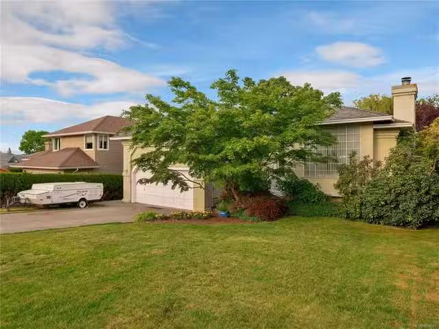 House for sale in Strathcona, British Columbia