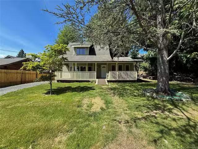 House for sale in Strathcona, British Columbia