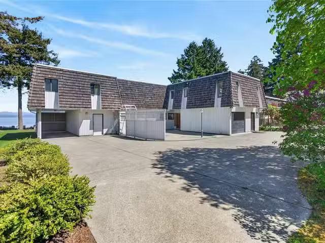 House for sale in Strathcona, British Columbia
