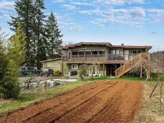 House for sale in Strathcona, British Columbia