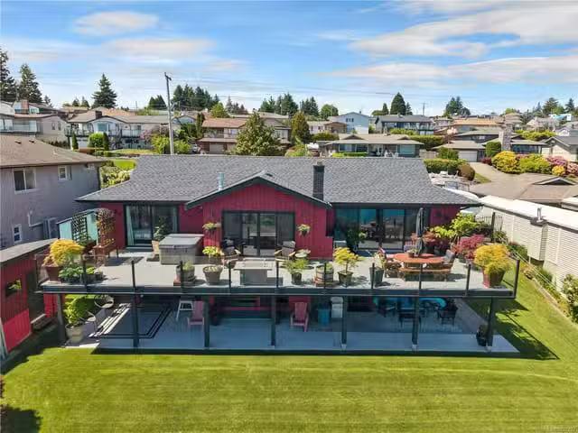 House for sale in Strathcona, British Columbia