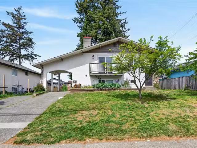 House for sale in Strathcona, British Columbia