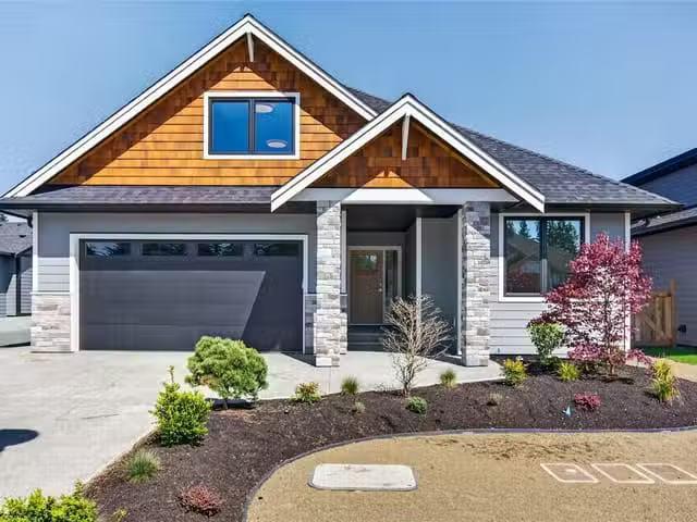 House for sale in Strathcona, British Columbia