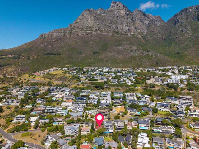 House for sale in Cape Town, Camps Bay