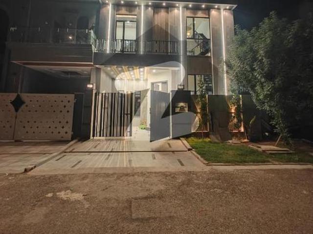 House for sale in Faisalabad, Islamabad Capital Territory