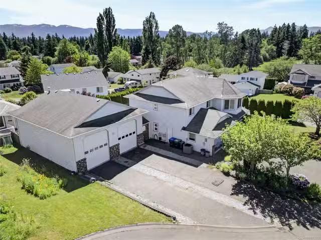 House for sale in Comox, British Columbia