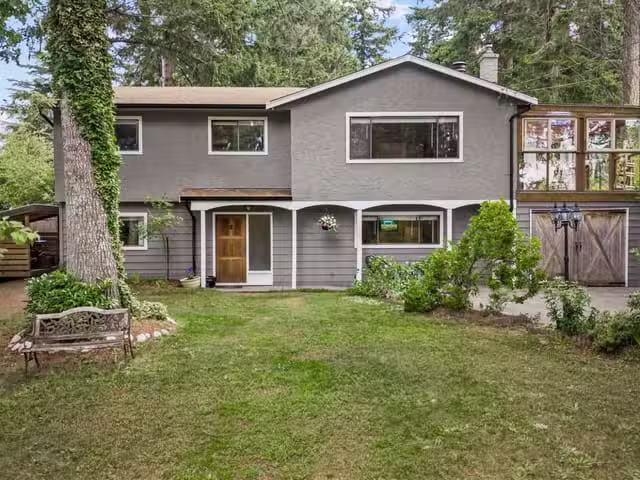 House for sale in Comox, British Columbia