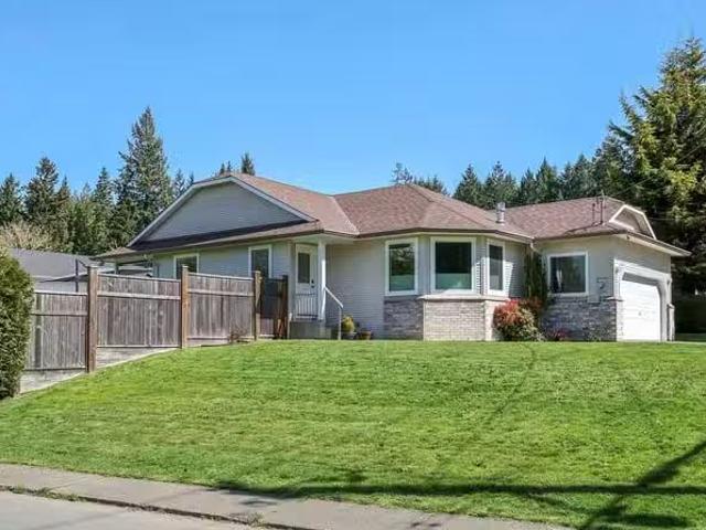 House for sale in Comox, British Columbia