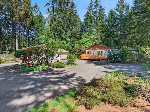 House for sale in Comox, British Columbia
