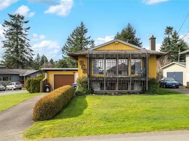 House for sale in Comox, British Columbia