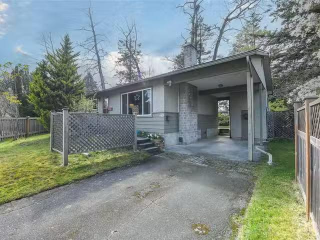 House for sale in Comox, British Columbia