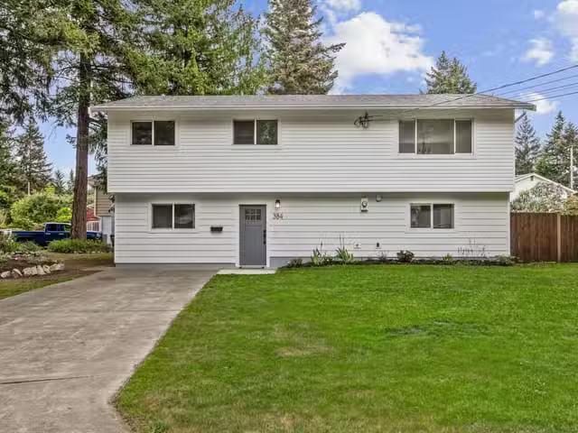 House for sale in Comox, British Columbia