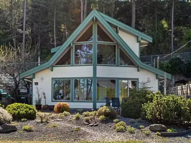 House for sale in Comox, British Columbia