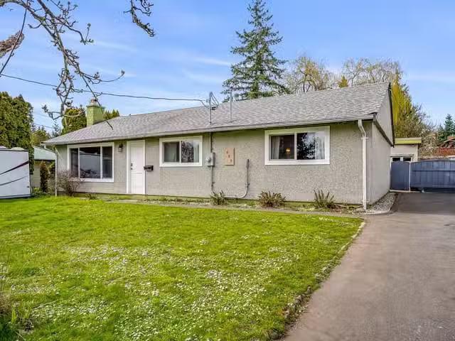 House for sale in Comox, British Columbia
